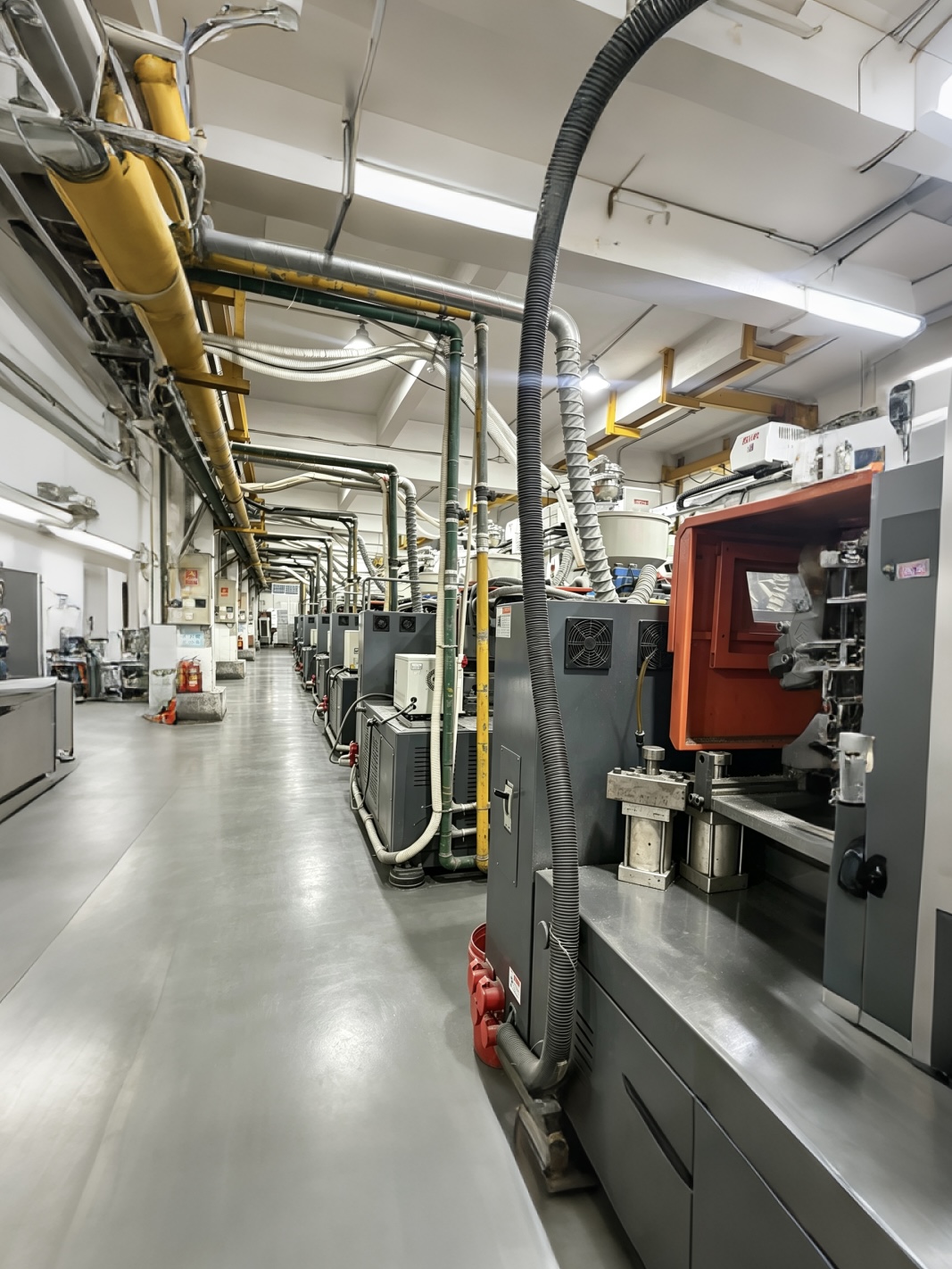 Food-packaging factory production floor
